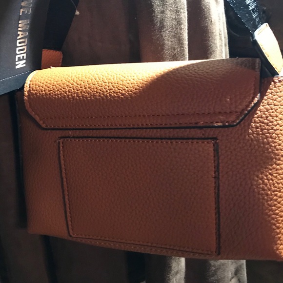 Steve Madden NWT Flap, Crossbody Brown bag - Picture 2 of 4